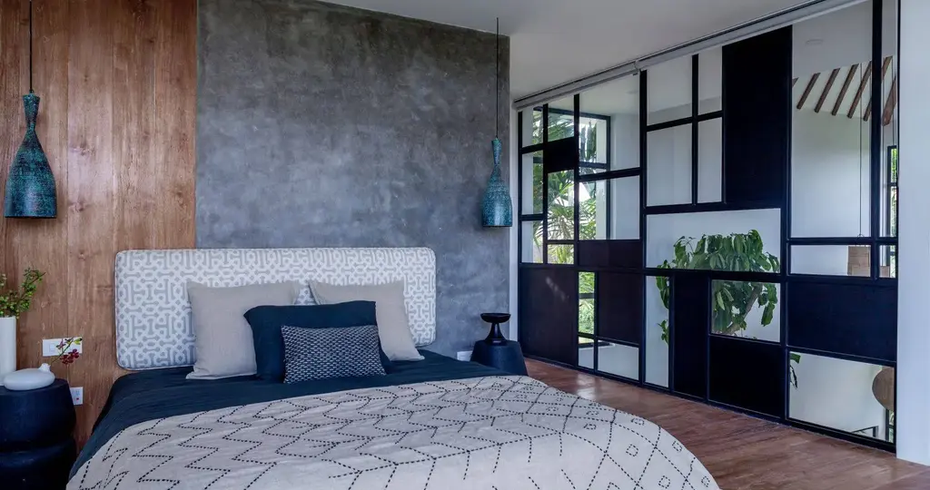 3-Bed 3.5-Bath Villa