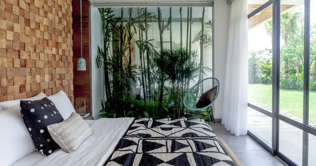 4-Bed 4.5-Bath Villa