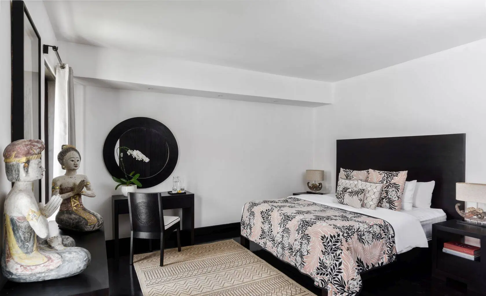 8-Bed 8.5-Bath Villa