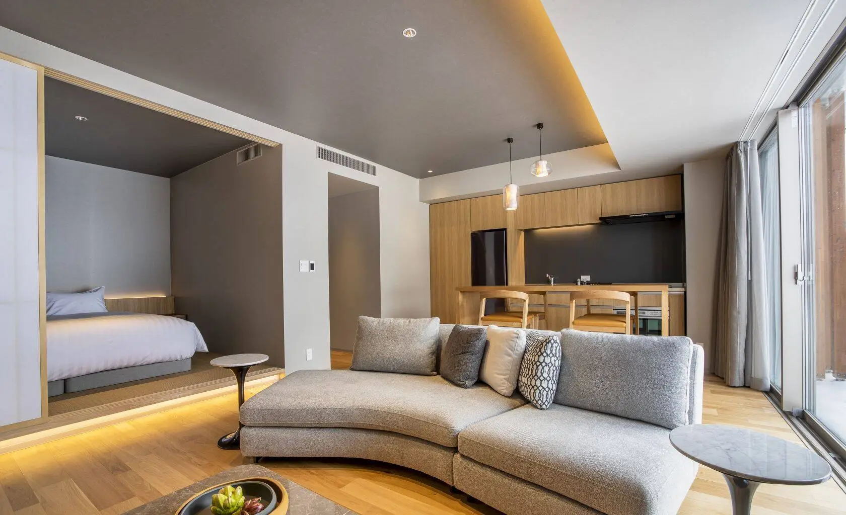1 Bedroom Suite