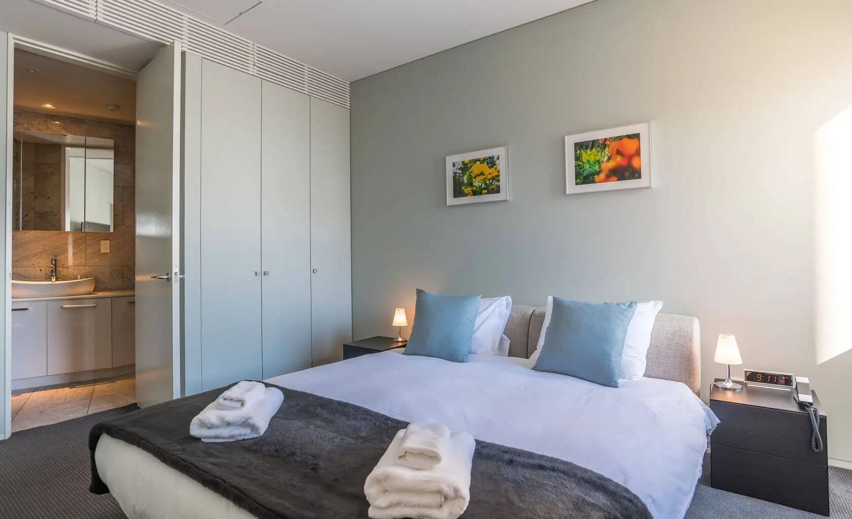 2 Bedroom Suite