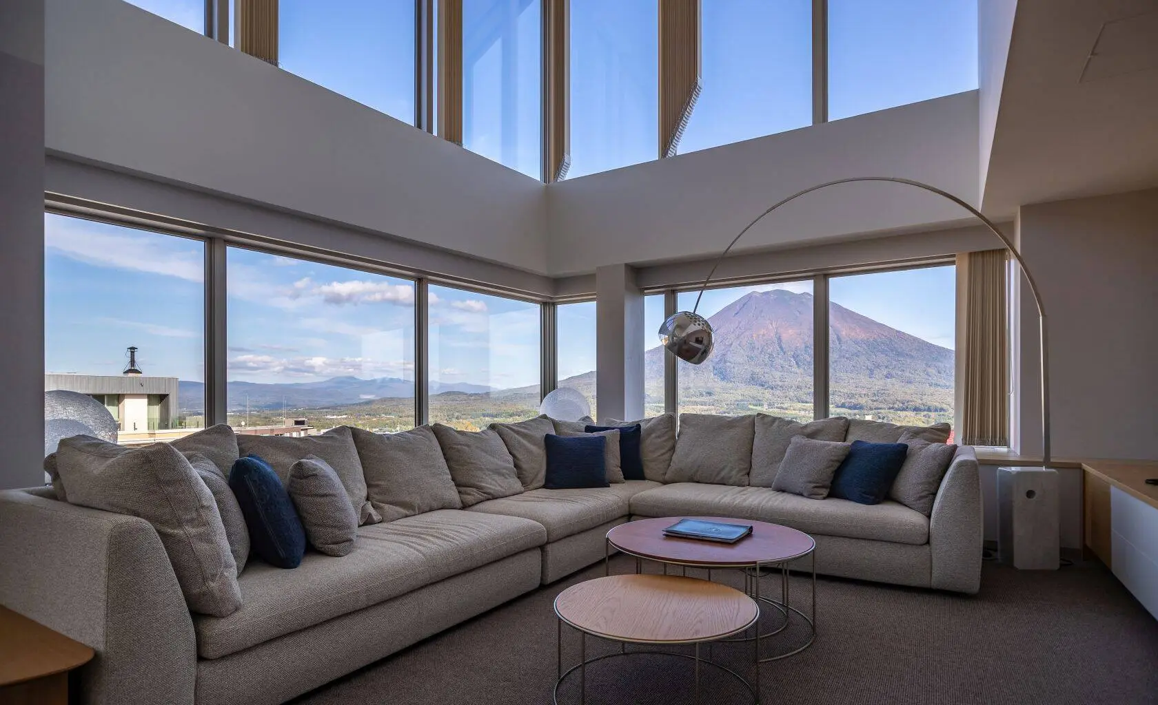 4 Bedroom Yotei Penthouse Residence (Dual Key)