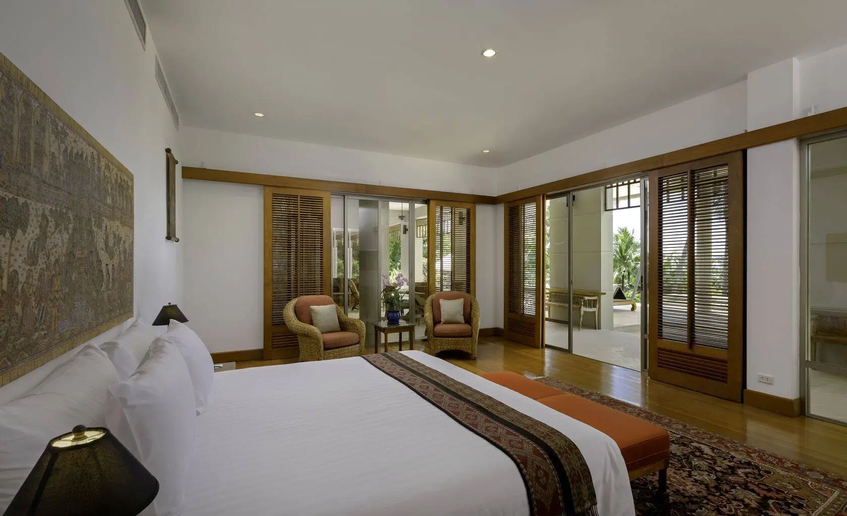 4-Bed 4.5-Bath Villa