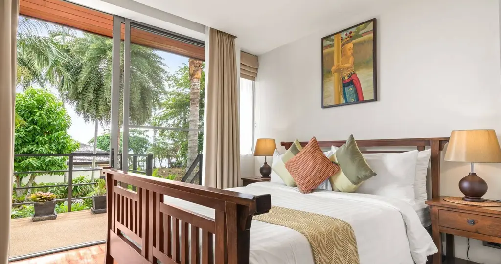 4-Bed 4.5-Bath Villa
