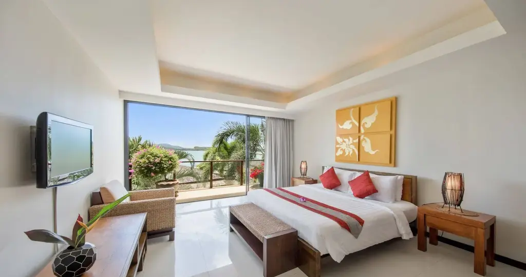 2-Bed 2.5-Bath Villa