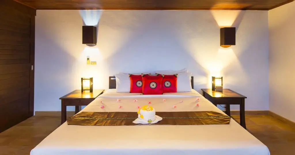 5-Bed 5.5-Bath Villa