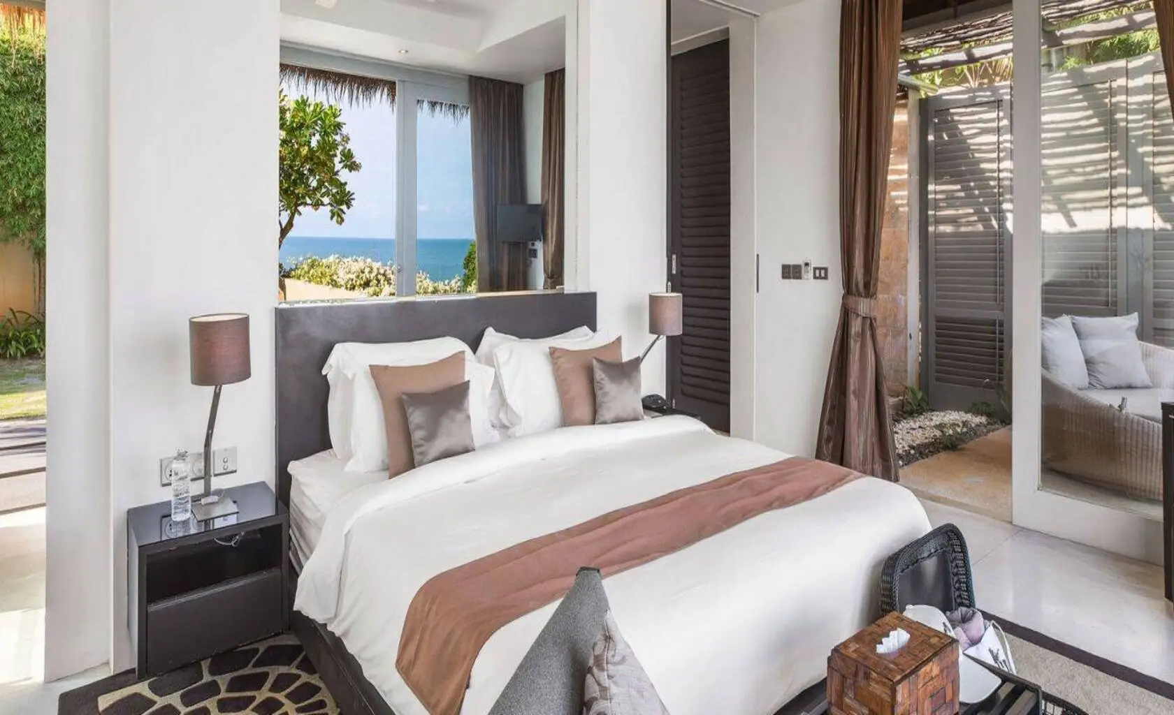 5-Bed 5-Bath Villa