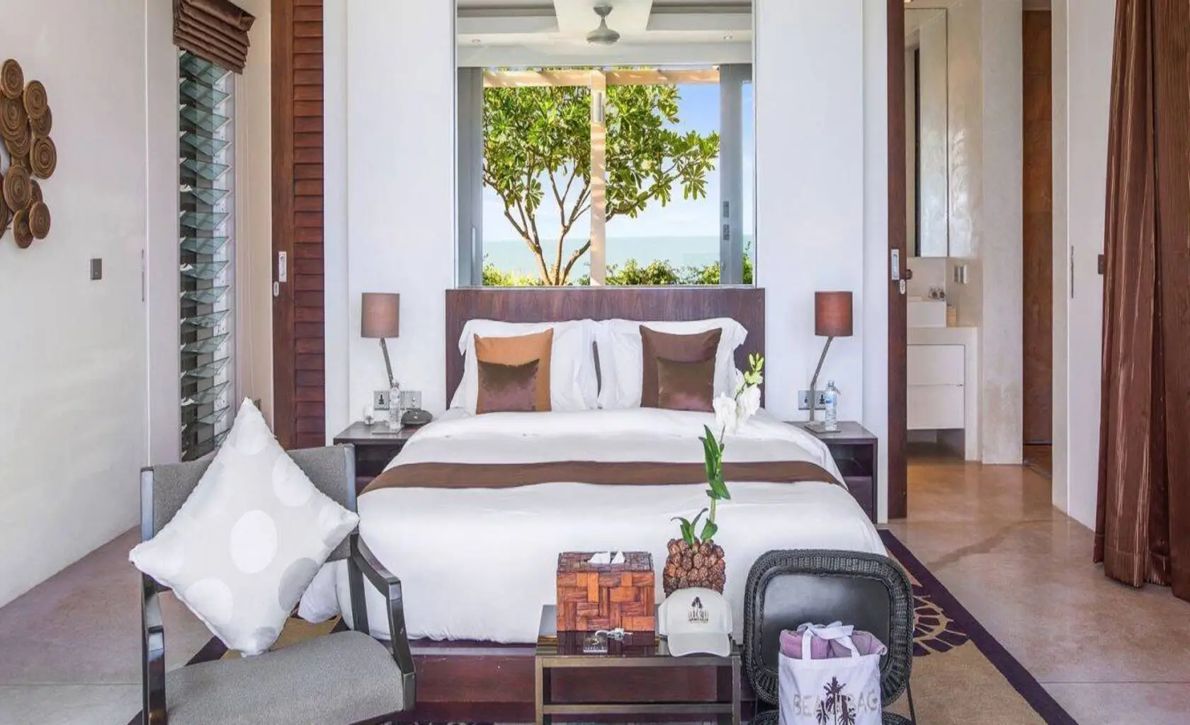 8-Bed 8-Bath Villa