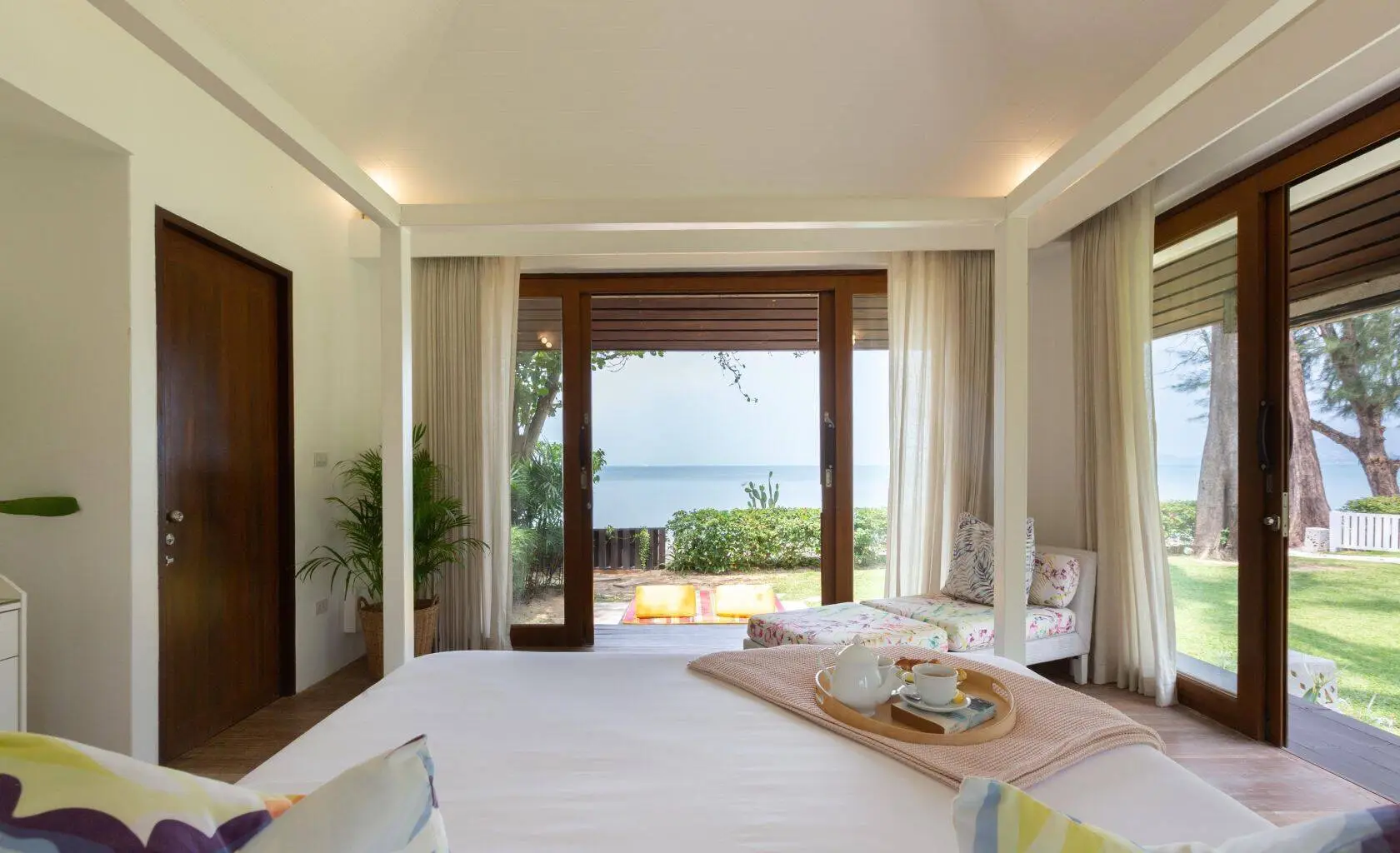 4-Bed 5-Bath Villa